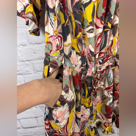 NWT Torrid Stretch Challis Off The Shoulder Romper size 0/L - Picture 5 of 8